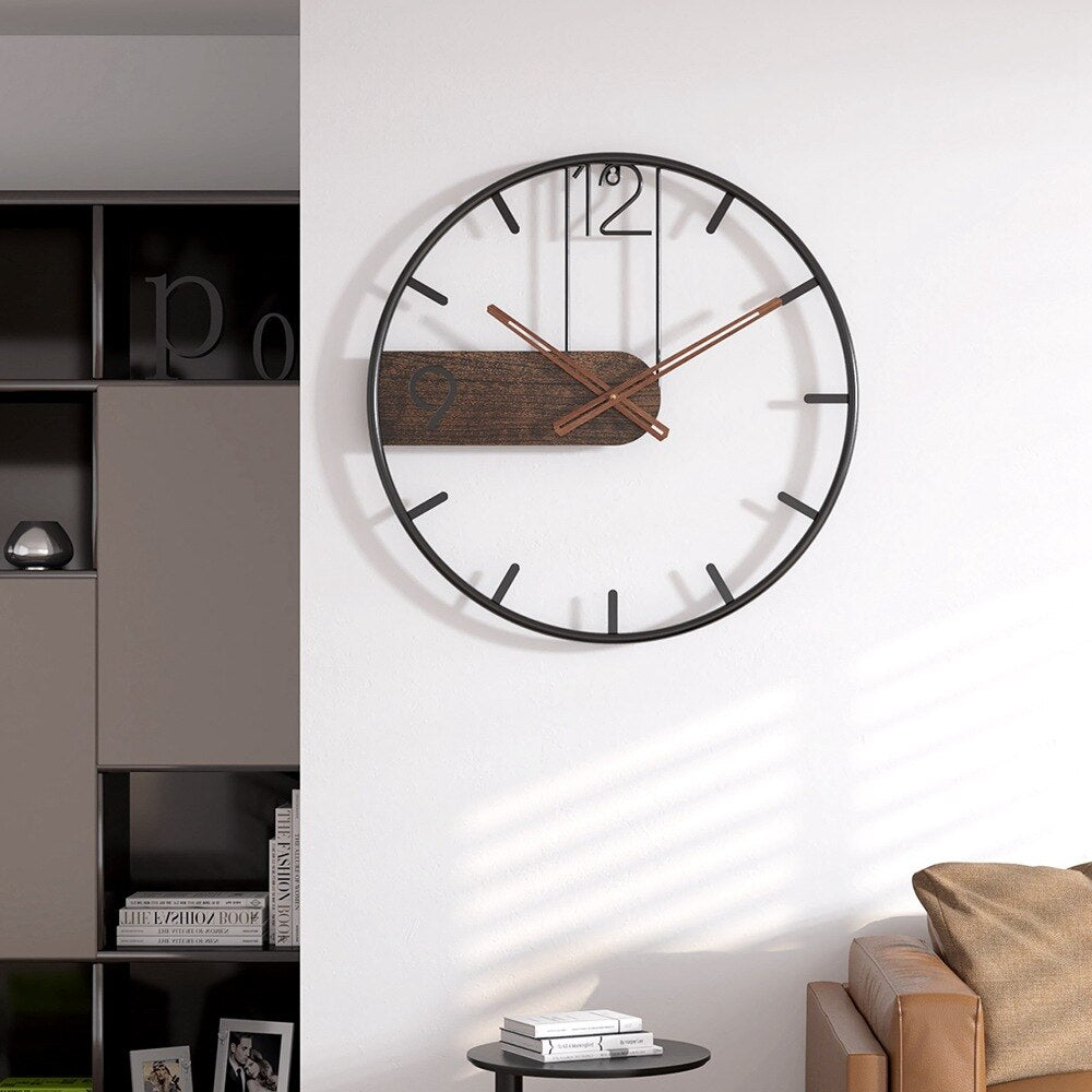 Steel-Walnut Wandklok