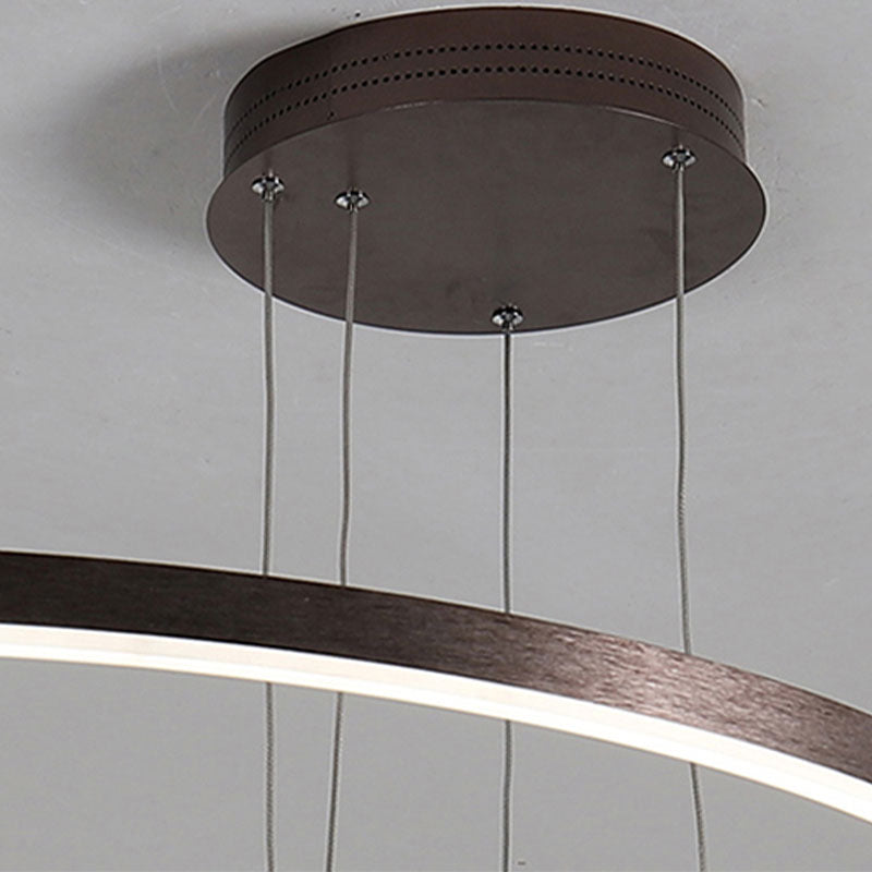 LunaGlow – Elegante Cirkelvormige Metalen Kroonluchter
