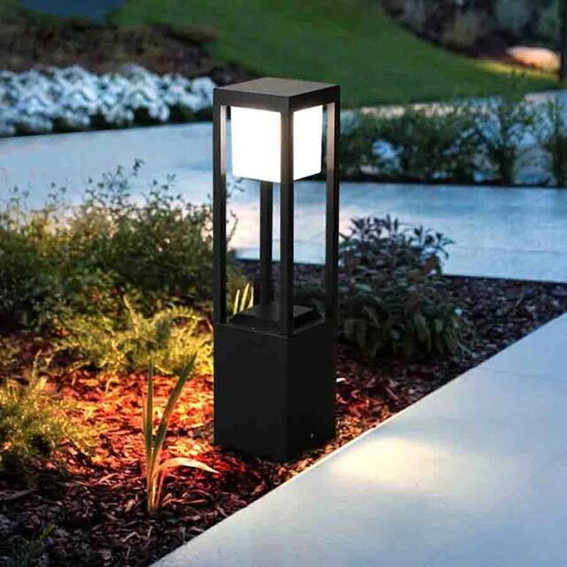 SOLVION Solar Buitenlamp – LED Staande Tuinlamp met Warm Licht – IP54 Aluminium Design