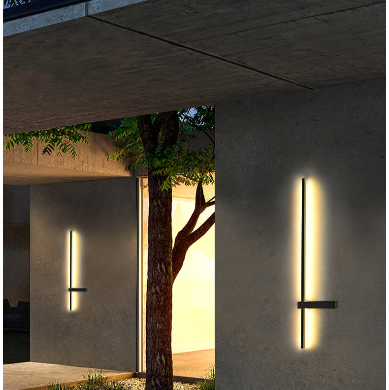 STRAVIA | Moderne Buiten Zuil Wandlamp – LED – IP65 – 12W / 18W / 24W – Zwart Design