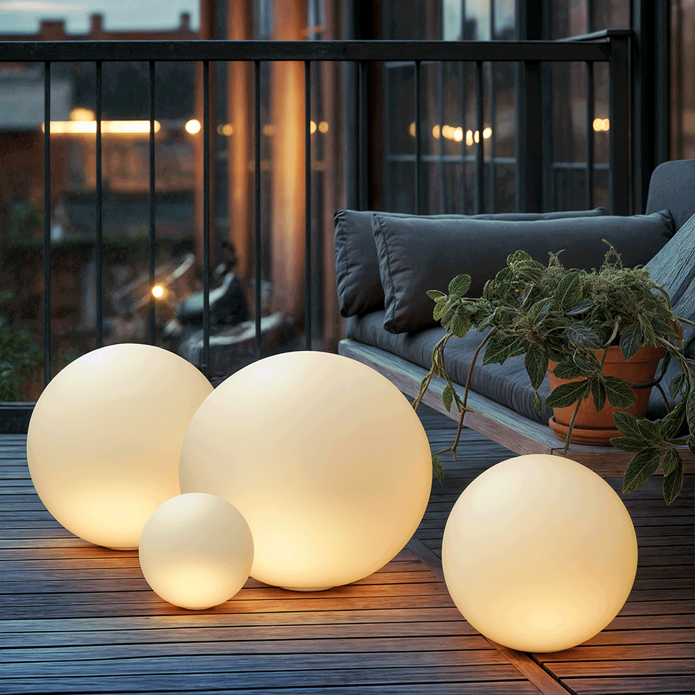 GlowSphere | LED Tuinbol Lamp – AC Stroom – Sfeervolle Buitenverlichting – Kunststof – Rond Design