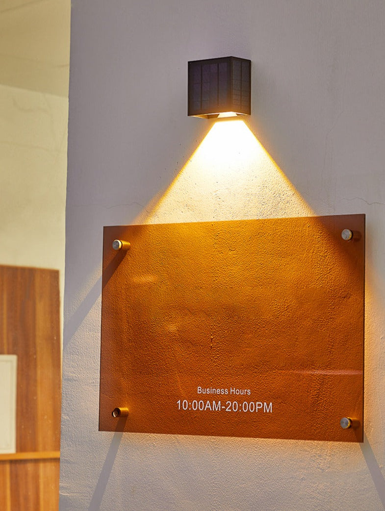 Suno | Cube Solar Lamp