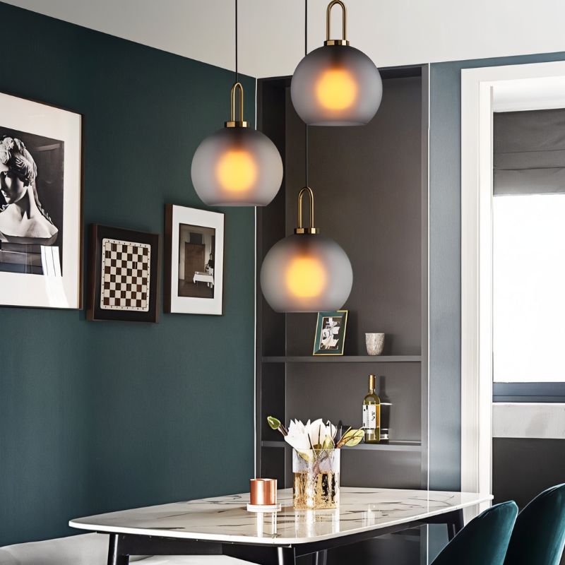 GlasNura – Moderne Hanglamp met Grijs of Transparant Glas en Messing Details