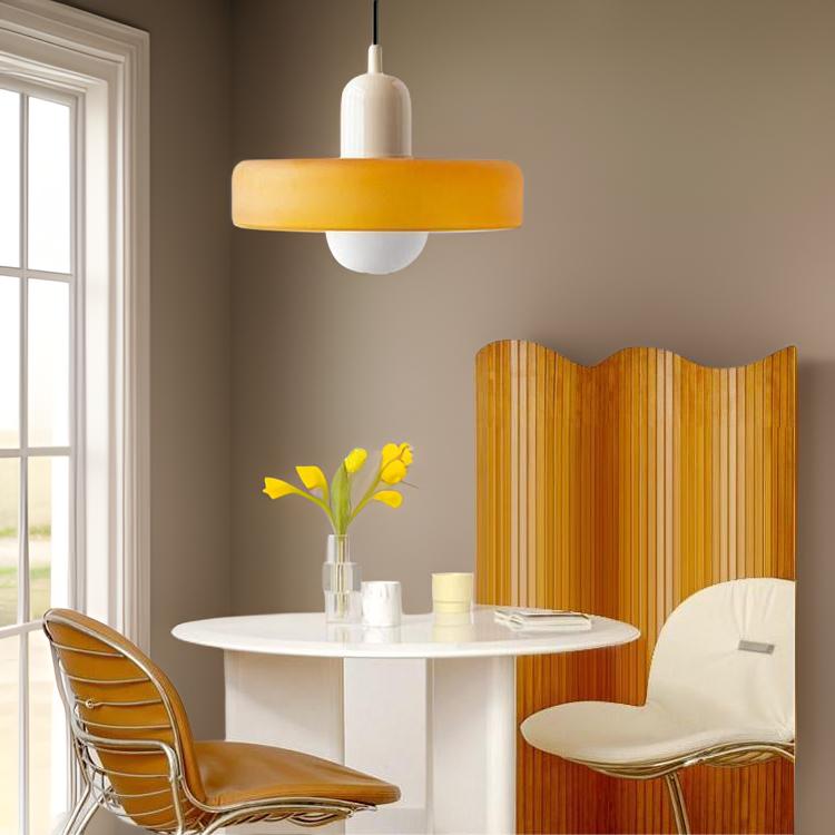 Macaron- hanglamp met gekleurd glas en modern design