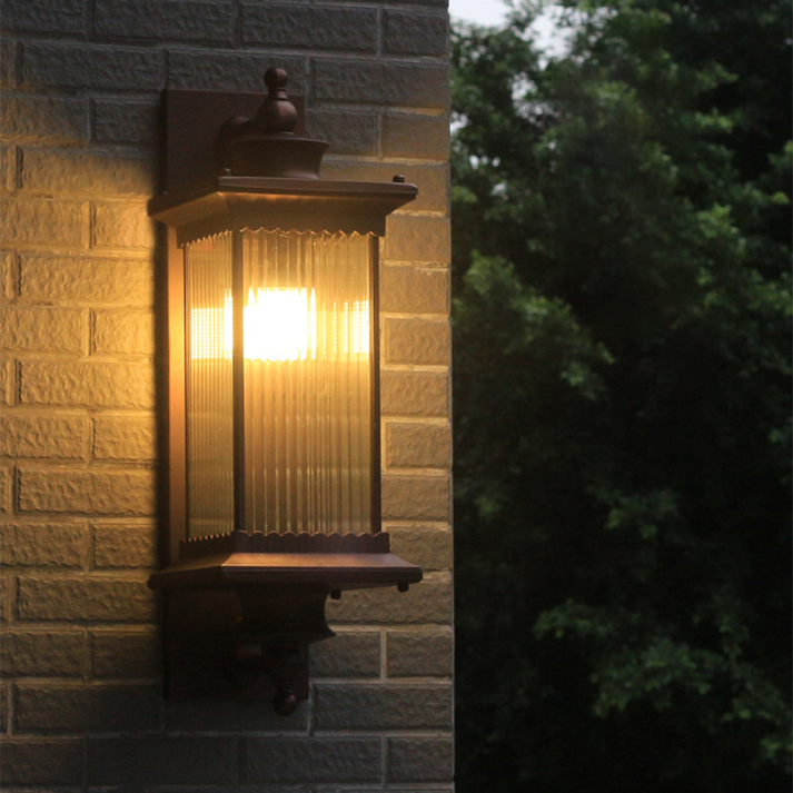 BRAVENO Wandlamp – Vintage Buitenlamp met Rechthoekig Ontwerp – Aluminium & Glas – E27 Fitting