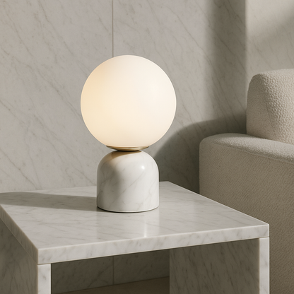Marnor | Marmeren Tafellamp met Glazen Kap – Scandinavisch Design