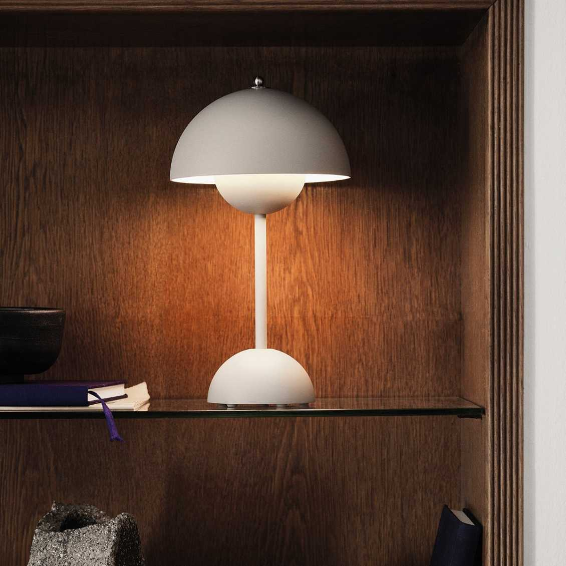 LumoGlow | Draagbare LED Tafellamp met Warme Gloed