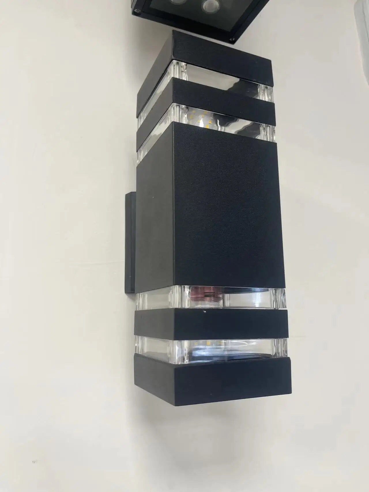 TORCHA | Moderne Wandlamp – Waterdicht Aluminium – Ontwerp door Johnathen Wooley – Voor Binnen & Buiten