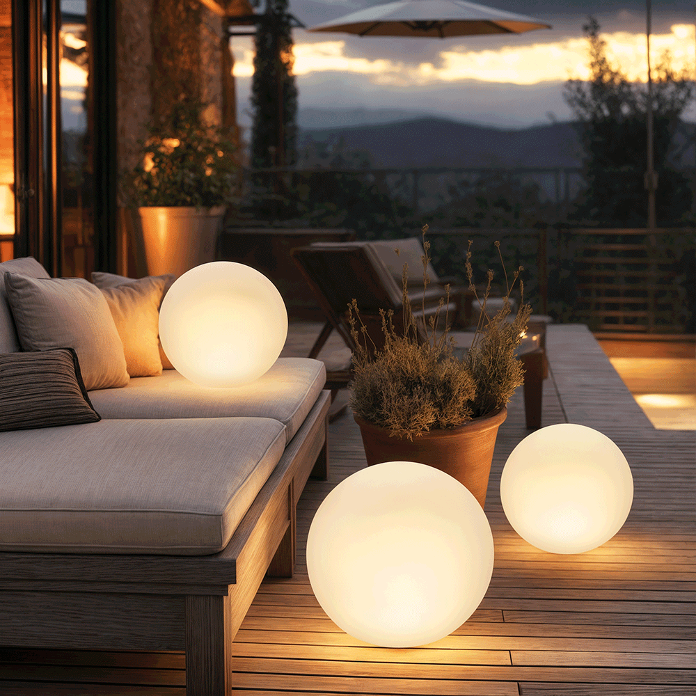 GlowSphere | LED Tuinbol Lamp – AC Stroom – Sfeervolle Buitenverlichting – Kunststof – Rond Design