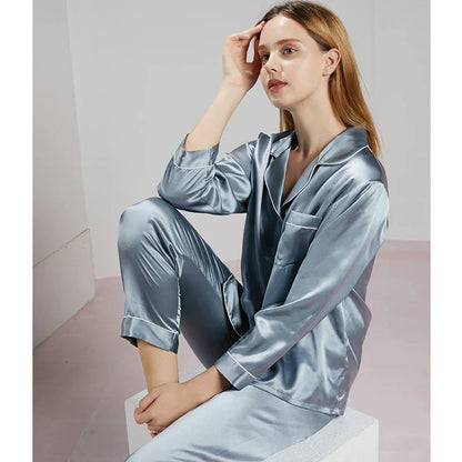 Celeste Zijden Dames Pyjama – Luxe & Comfortabele Nachtkleding