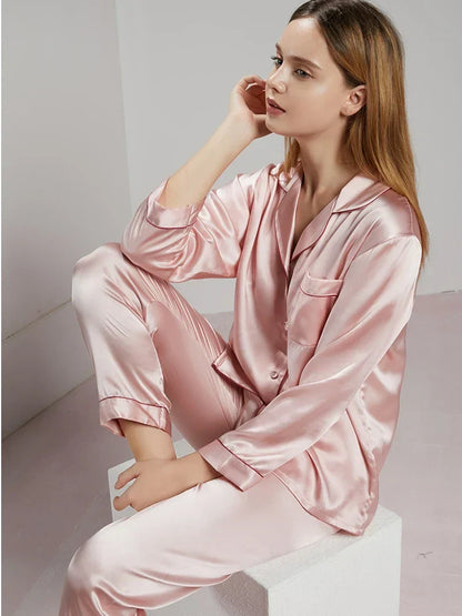 Celeste Zijden Dames Pyjama – Luxe & Comfortabele Nachtkleding