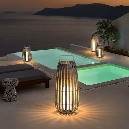 SolarRattan | Solar Buitenlantaarn van Rotan – Duurzame LED Tuinverlichting – Waterdicht – 3 Formaten