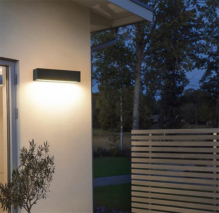 ALVARIX Wandlamp – Moderne LED Buitenlamp – IP65 – In 3 Maten – Aluminium & Gehard Glas