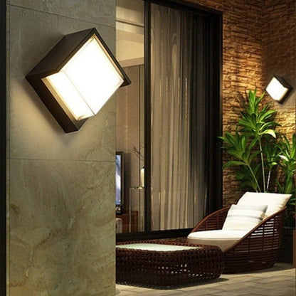 SOLVENA | Buiten Wandlamp met Bewegingssensor – LED – IP65 – Modern Design – Rond of Vierkant