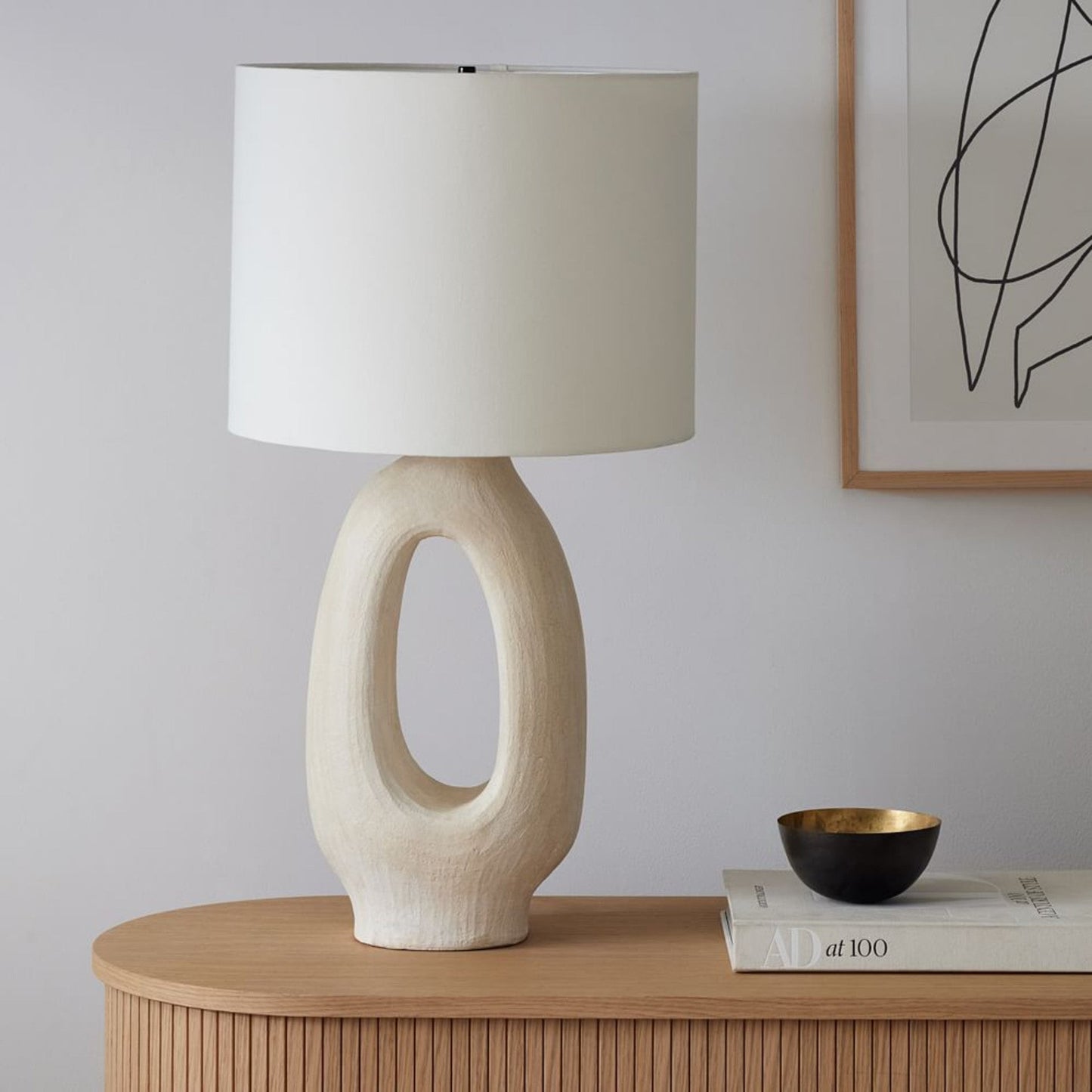 ModernGlow – Resin Tafellamp met Linnen Scherm